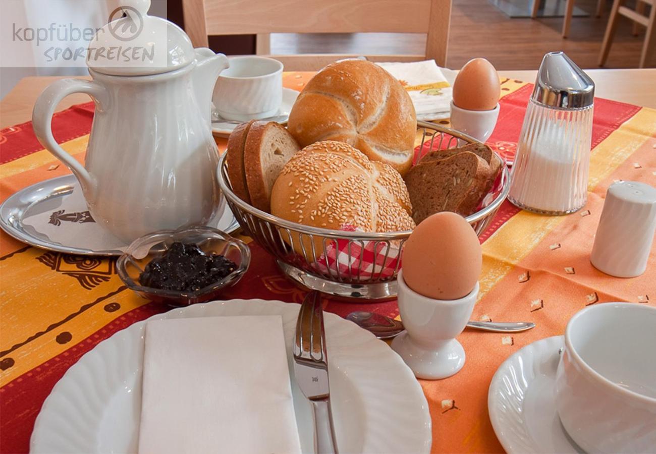 Sporthotel Bergheim ゼルデン エクステリア 写真