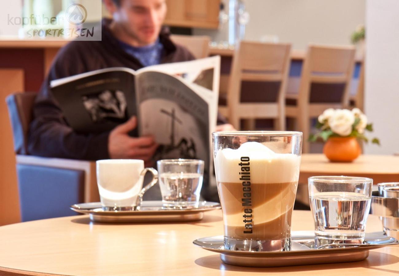 Sporthotel Bergheim ゼルデン エクステリア 写真