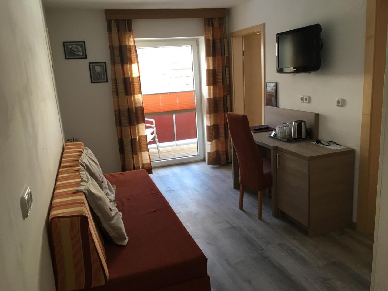 Sporthotel Bergheim ゼルデン エクステリア 写真